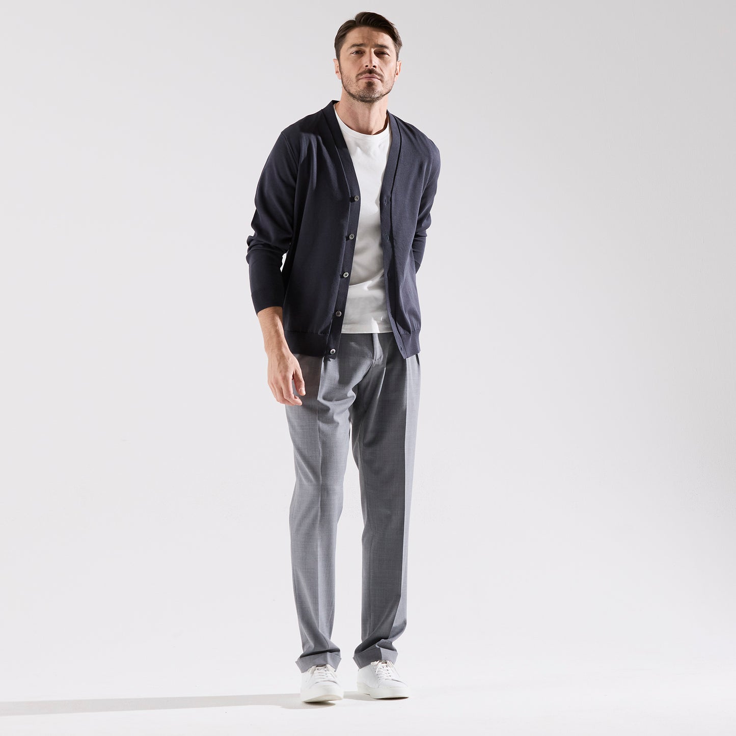 terroir：Vネックカーディガン（＃0409）