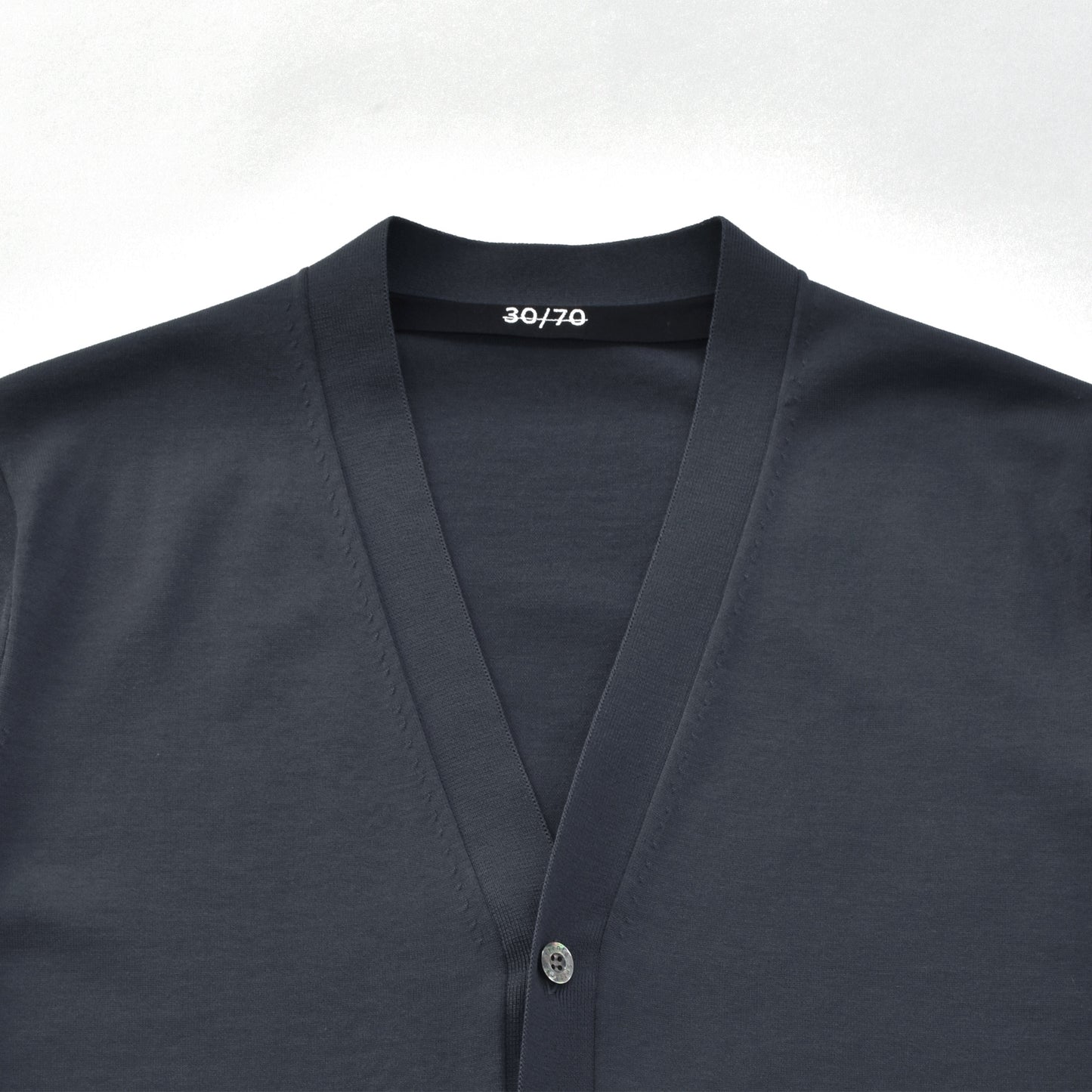 terroir：Vネックカーディガン（＃0409）