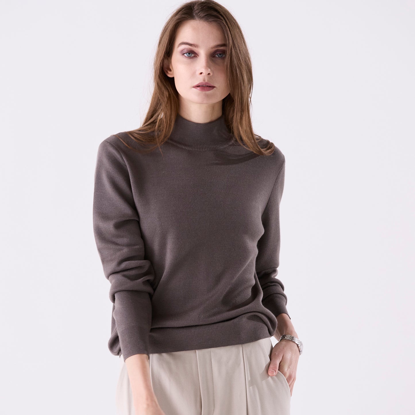 着用カラー：KHAKI-BROWN / size:44