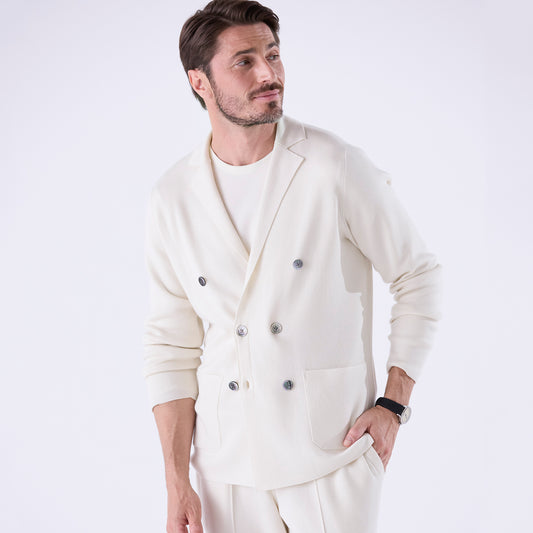 着用カラー：IVORY